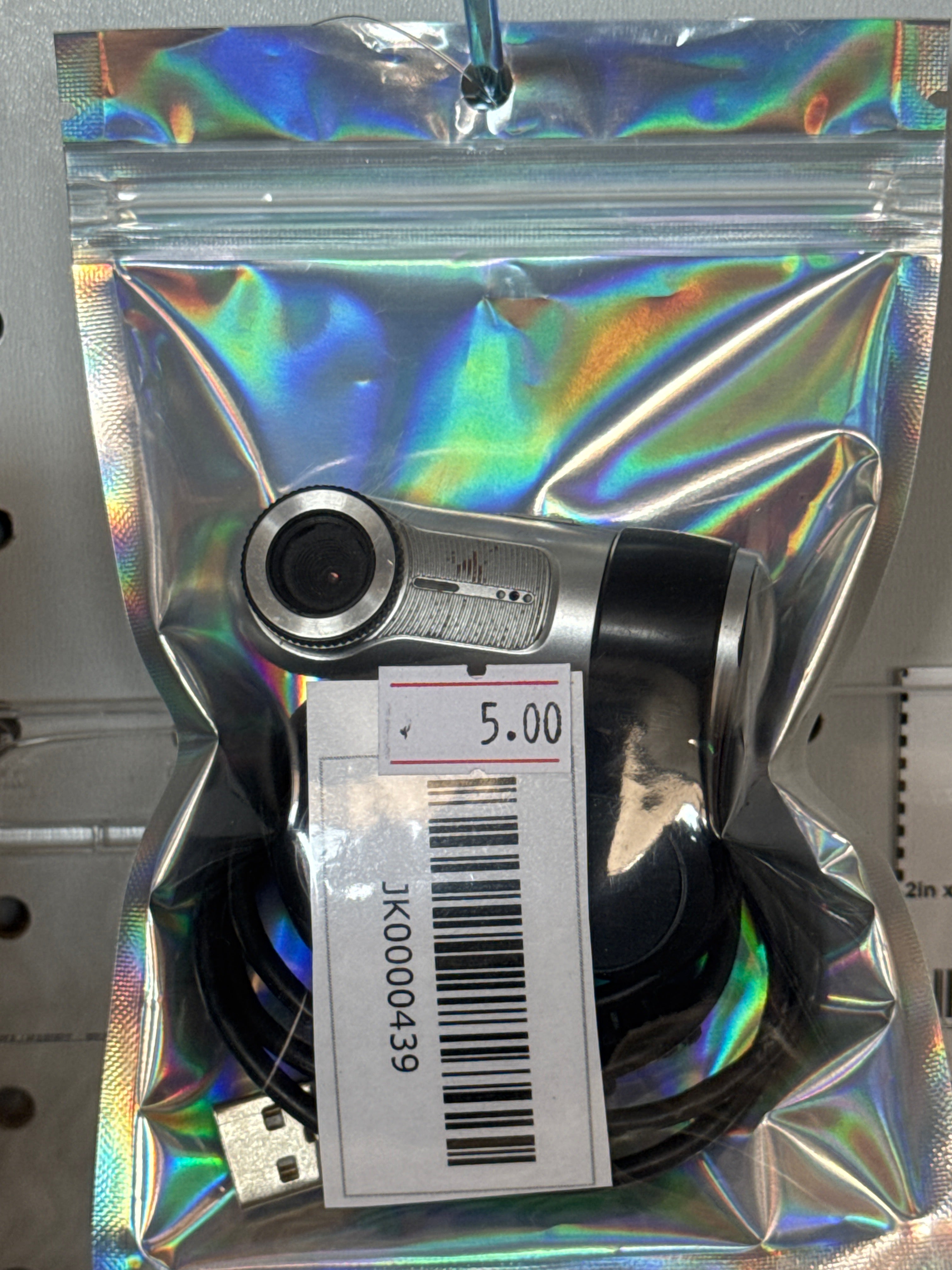 ELECTRONICS AND ACCESSORIES