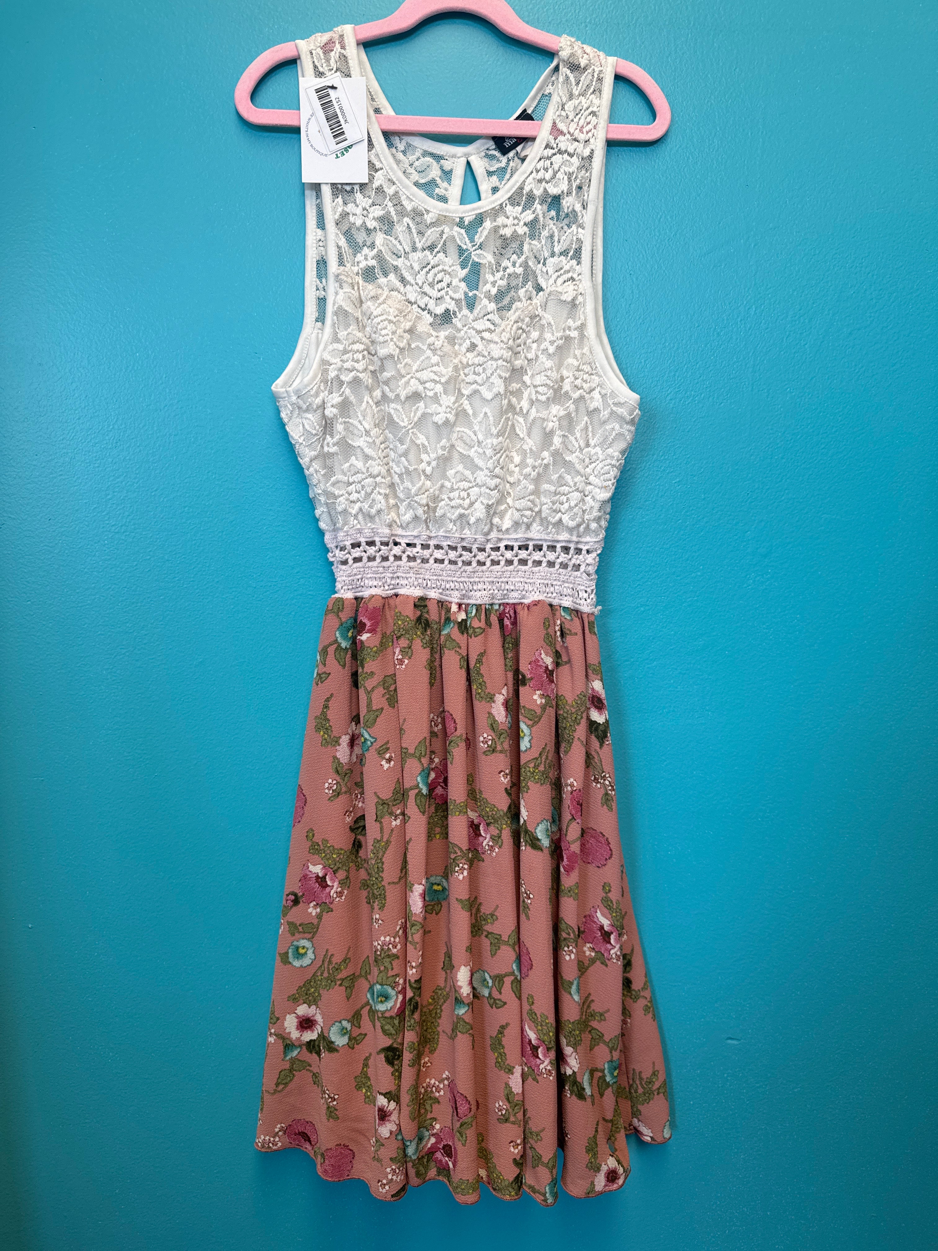 CULTURAL WEAR