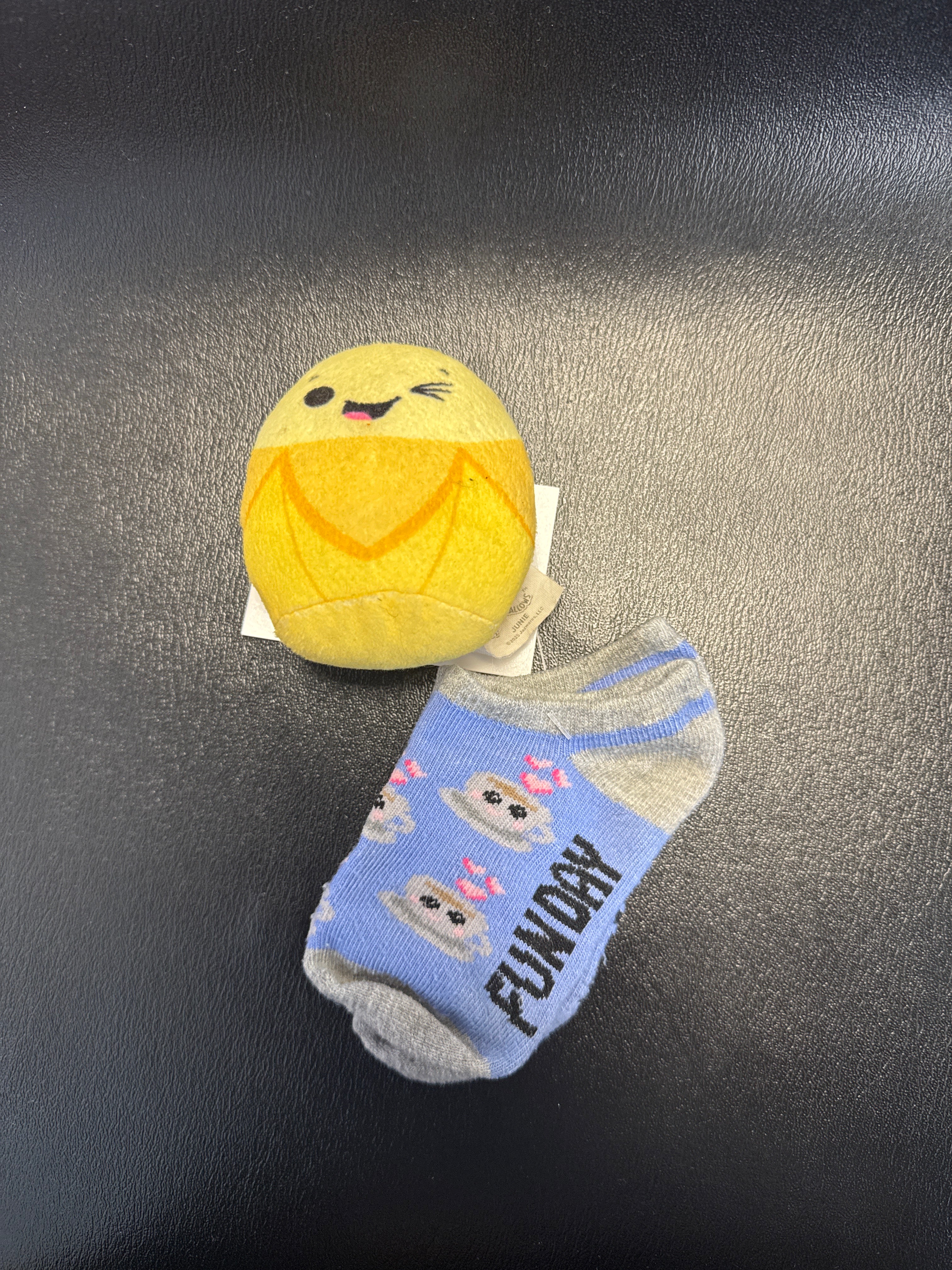 MORE SOCKS