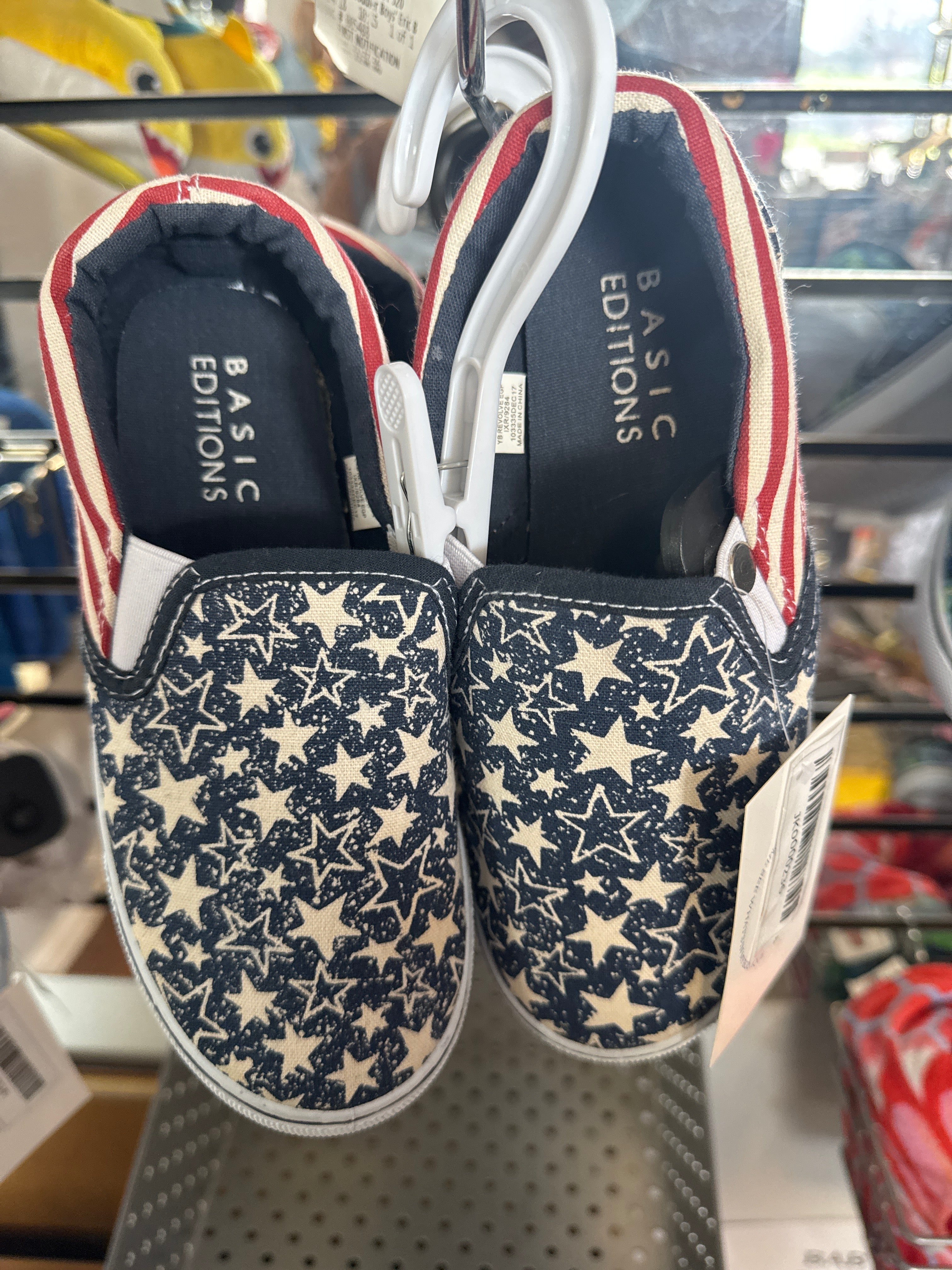 BOYS'S SHOES