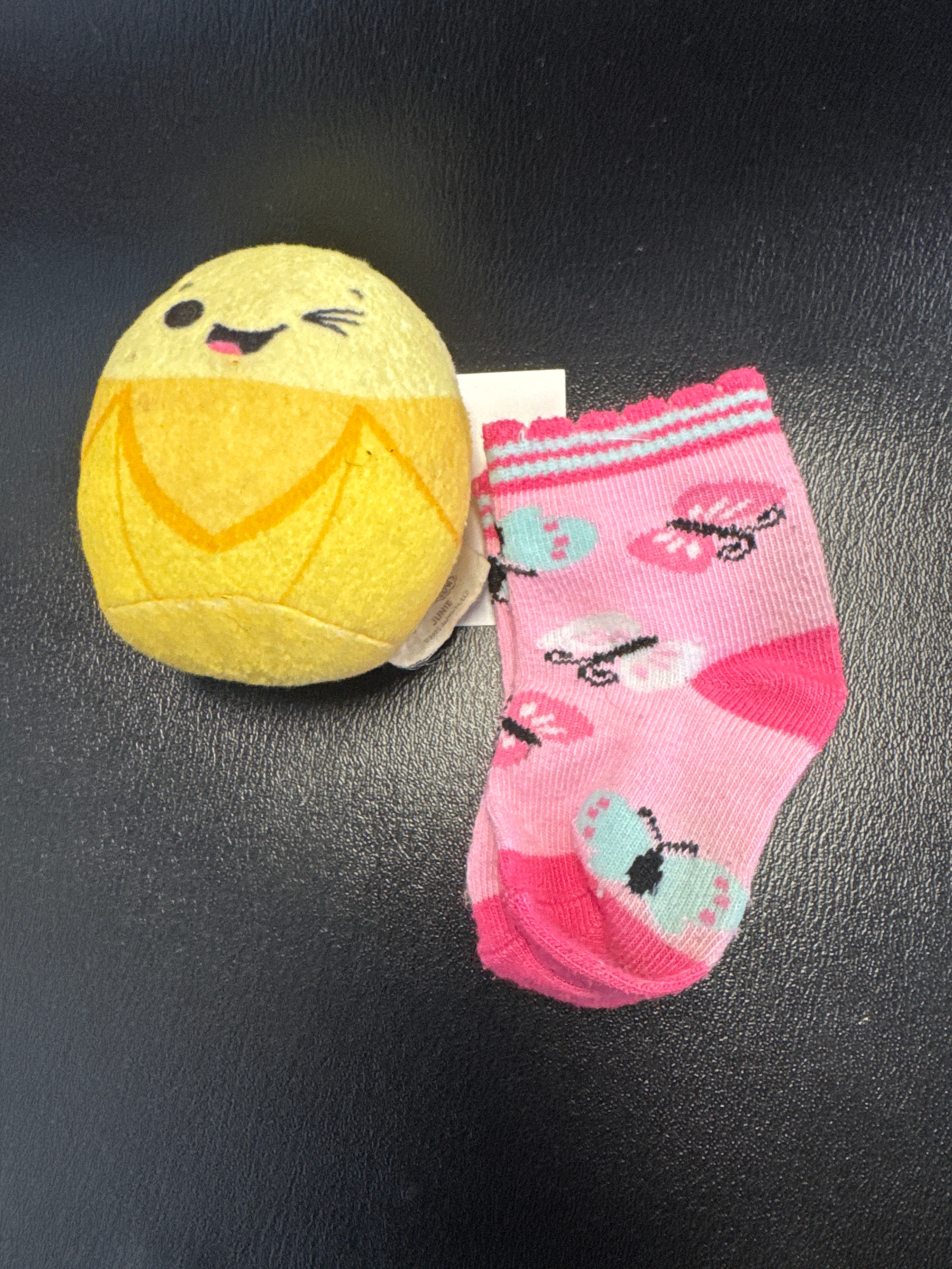 MORE SOCKS