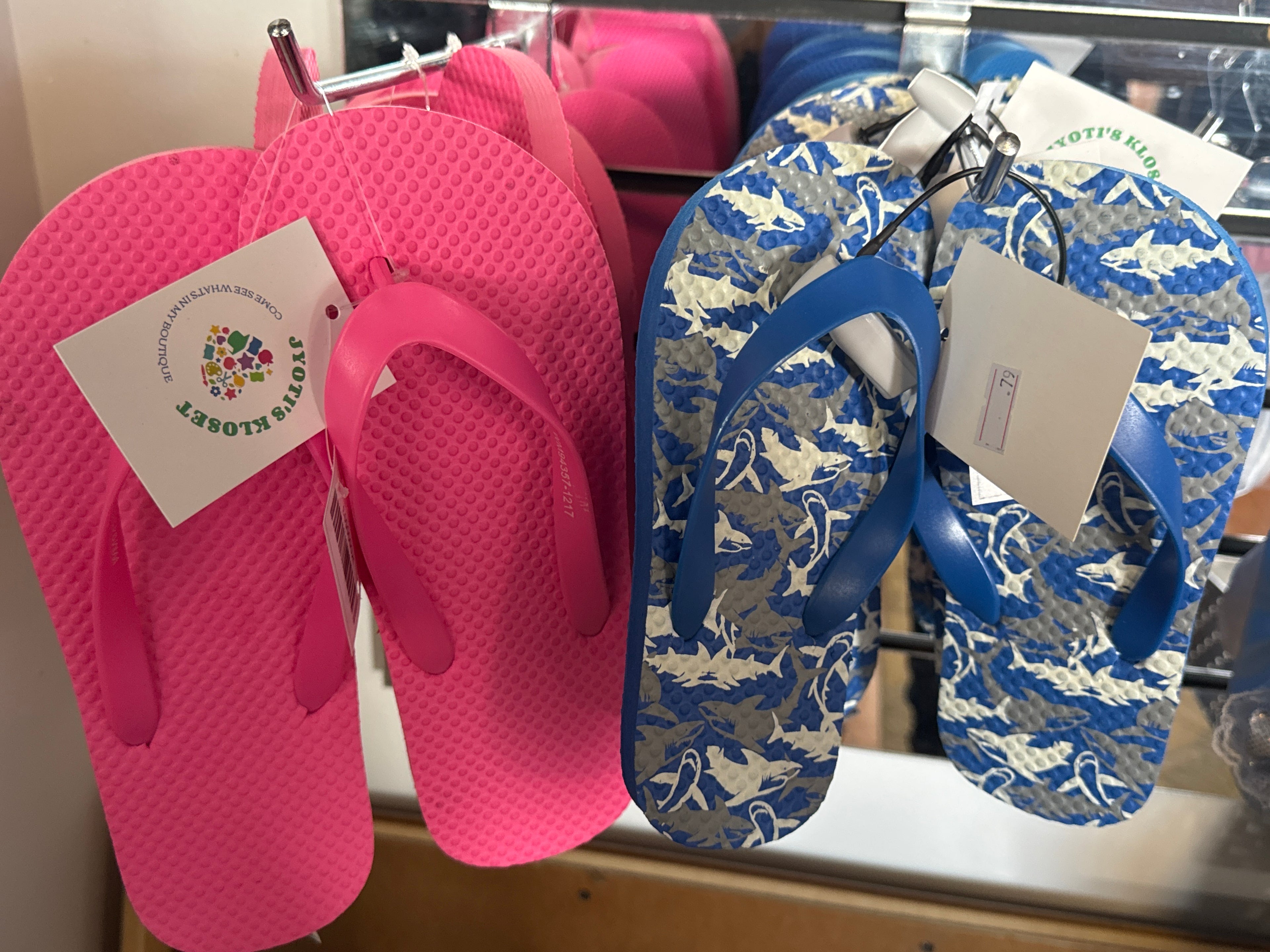 EVERYDAY GIRL'S SHOES